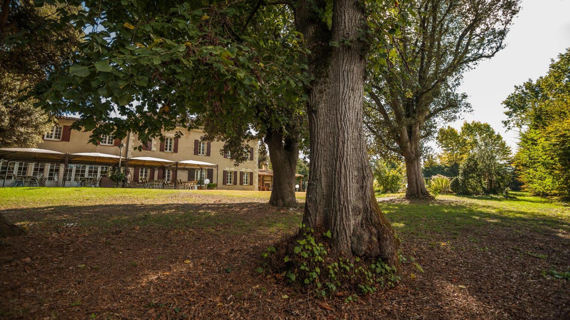 Hotel La Flambee Bergerac Exterior photo